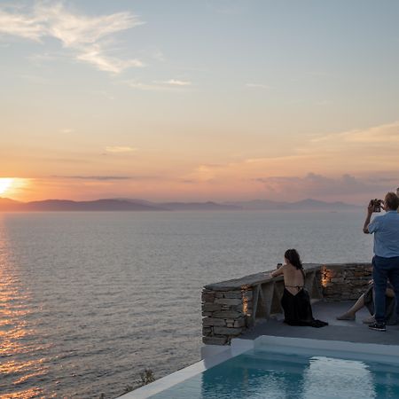 Villa Carpe Diem: Sea & Sunset View In Kea Island Ioulis Zewnętrze zdjęcie