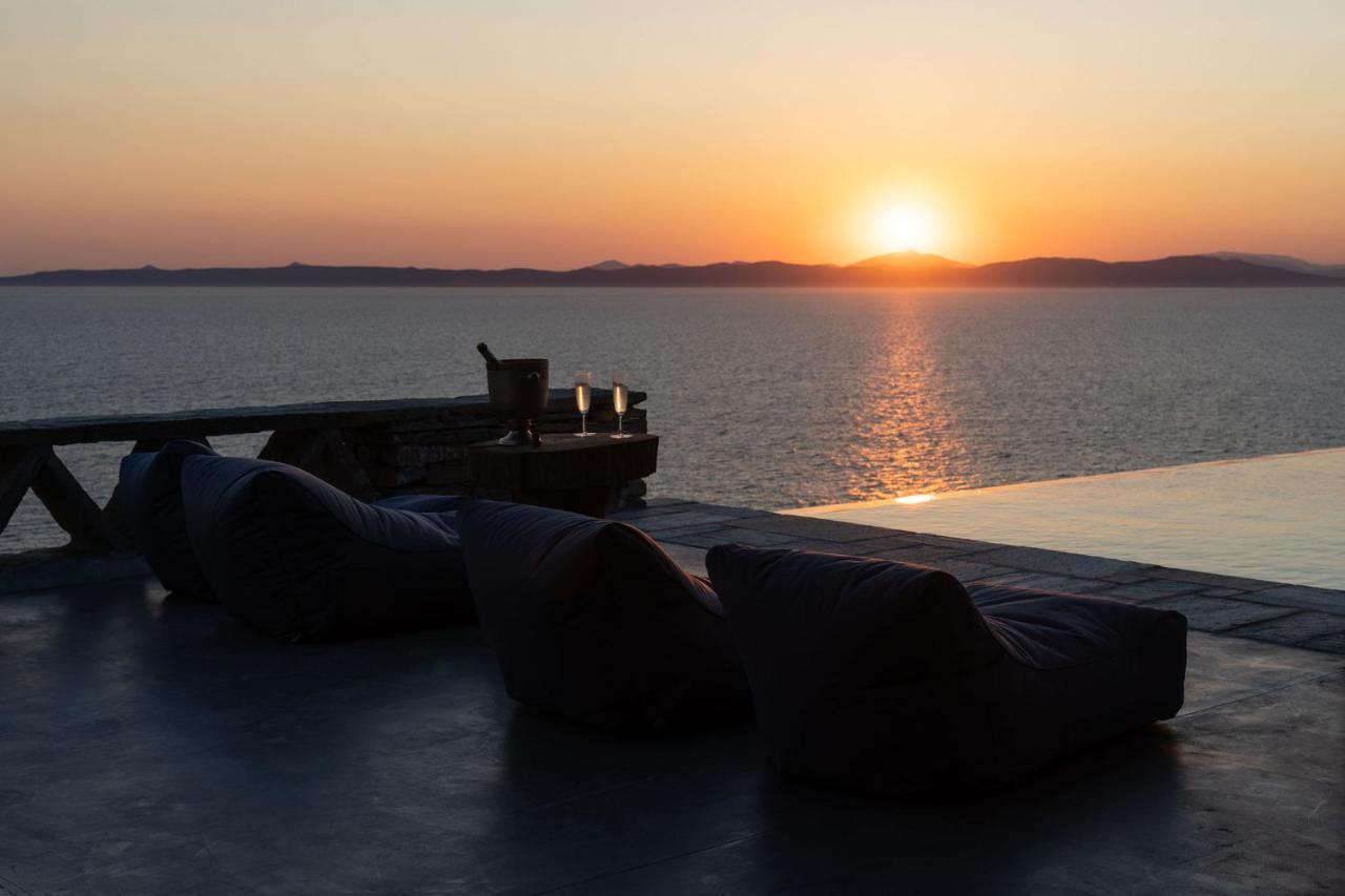 Villa Carpe Diem: Sea & Sunset View In Kea Island Ioulis Zewnętrze zdjęcie