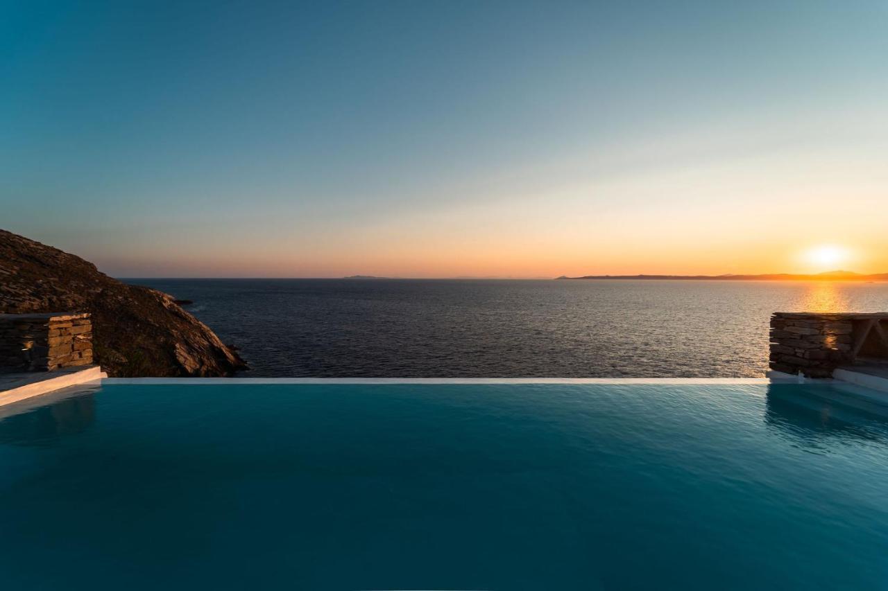 Villa Carpe Diem: Sea & Sunset View In Kea Island Ioulis Zewnętrze zdjęcie