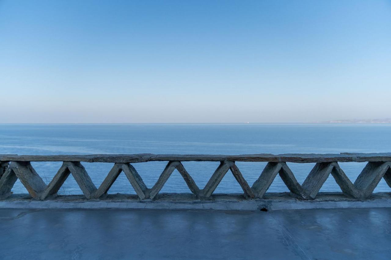 Villa Carpe Diem: Sea & Sunset View In Kea Island Ioulis Zewnętrze zdjęcie